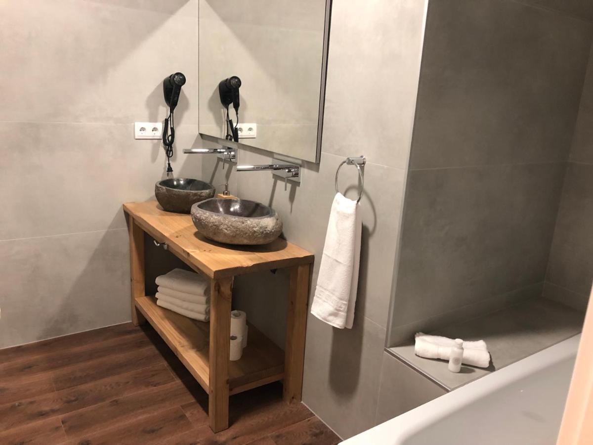 Hotel Radha 오스피탈레트 데 요브레가트 외부 사진